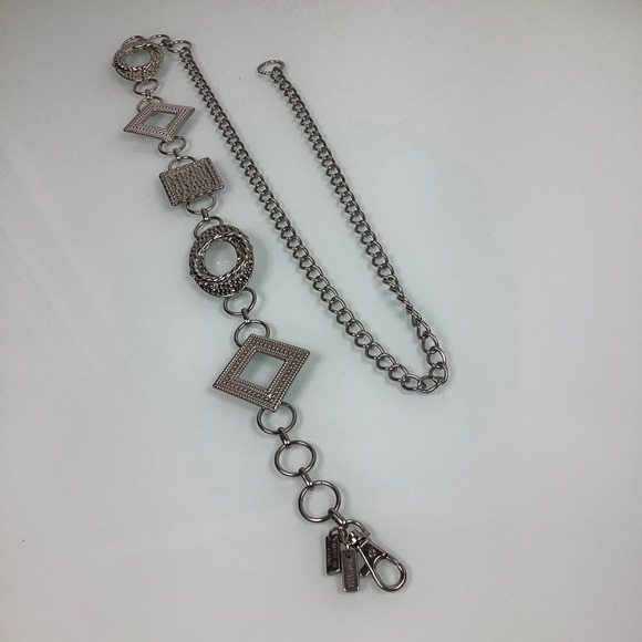 Chico’s Silver Chain Geometric Links Belt Size OSFA Small/X Large EUC main image 3
